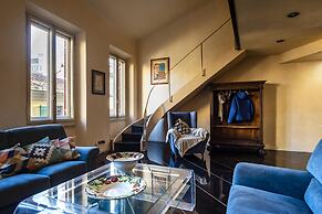 Borgo San Lorenzo 11