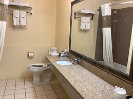 Silver Spur Vintage Inn & Suites