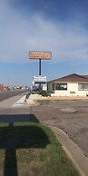 Silver Spur Vintage Inn & Suites
