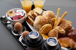 Olvia Suites