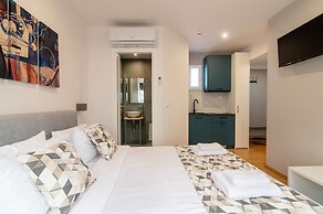 Olvia Suites