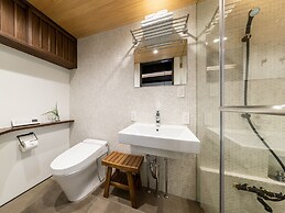 Yorozuha Machiya House