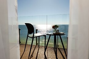 Miramare Magnetic Beach Hotel