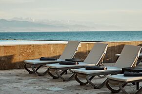 Miramare Magnetic Beach Hotel