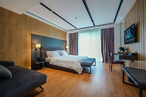 Uji i Ftohte Hotel