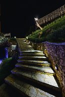Uji i Ftohte Hotel