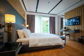 Uji i Ftohte Hotel