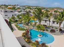 Impeccable 2-bed Apartment in Willemstad