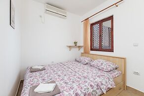 Crystal Sky Apartments