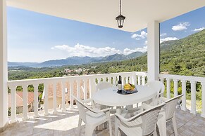 Crystal Sky Apartments