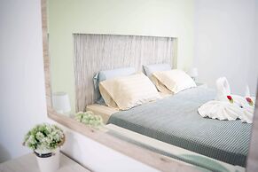 Lambisea 2 Bedroom Apartment
