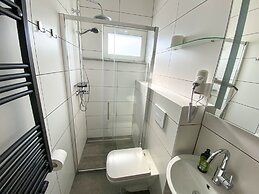 Limok Rooms