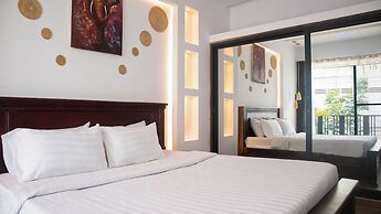 Central Modern Private Villa by La San