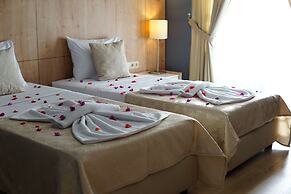 Hotel Felizya