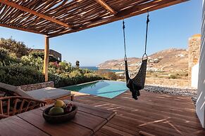 MILEO Mykonos