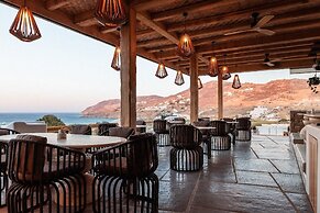 MILEO Mykonos