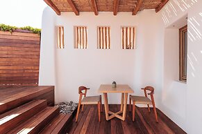 MILEO Mykonos