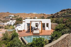 MILEO Mykonos