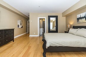 Annex Loft Suites
