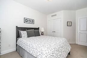 Annex Loft Suites