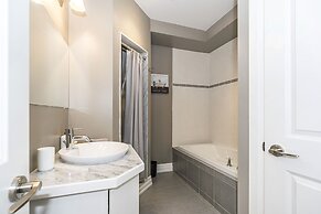 Annex Loft Suites