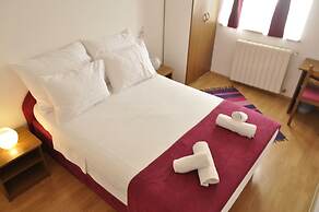 Pula center rooms