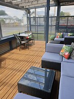 LKNZ Lodge & Cafe