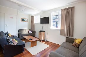 LKNZ Lodge & Cafe