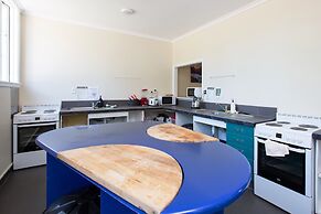 LKNZ Lodge & Cafe