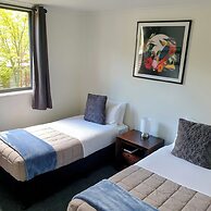 LKNZ Lodge & Cafe