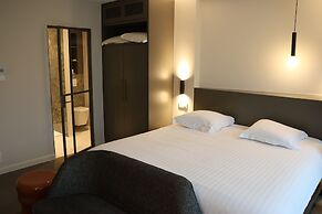 Hotel Iris