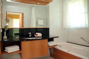 Hotel Iris