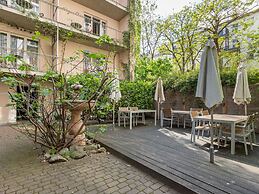 Schoenhouse Berlin City Street