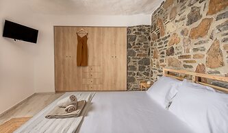 Salty Caves Apartments Milos
