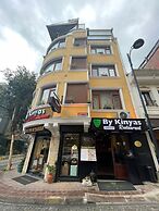 By Kinyas Hotel