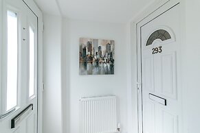 Archers House