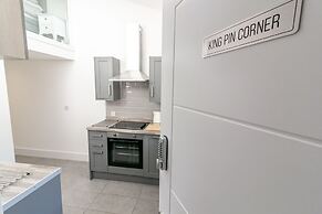 King Pin Corner