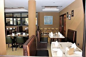 Hera Hotel