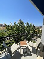 Dalyan Risus Suite