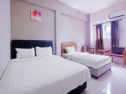 Hotel O Night Queen salak Tinggi
