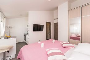 Apartments Maza