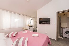 Apartments Maza