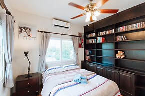 Private Residence Hosted by Sasithorn