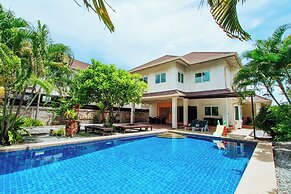 Private Residence Hosted by Sasithorn