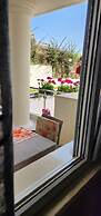 Beachfront Sion Sarande Apartment