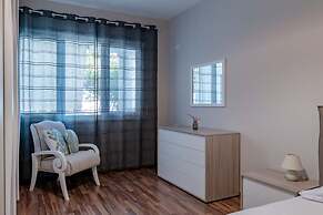Beachfront Sion Sarande Apartment