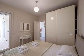 Beachfront Sion Sarande Apartment B