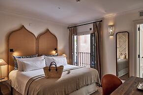PuroGrand Hotel