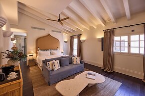 PuroGrand Hotel