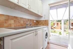 3 Bedroom Bungalow With Htub & Private Loch Access